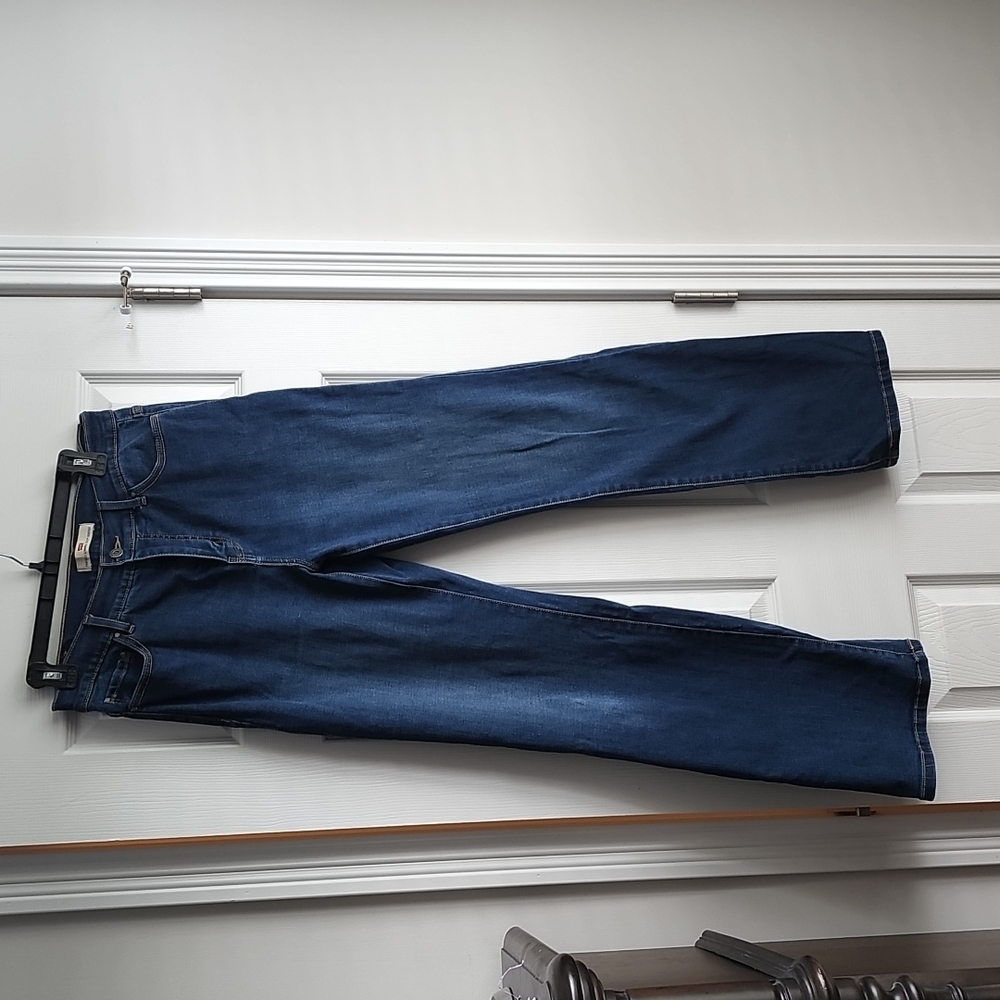 Levi's Women's 512 Slimming Boot Cut Jeans